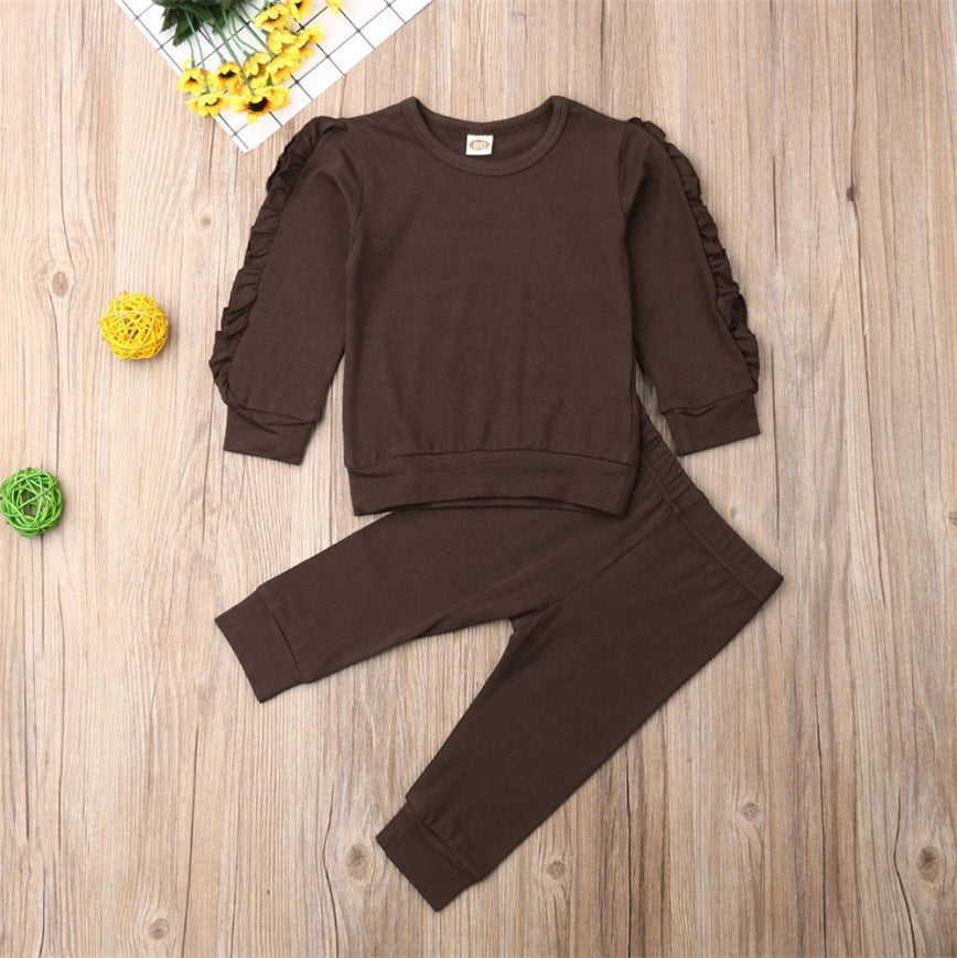 Newborn Baby 2-Piece Set – Ruffled Long Sleeve Sweatshirt & Pants